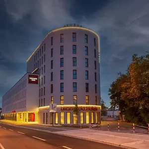 4* Hotell Leonardo